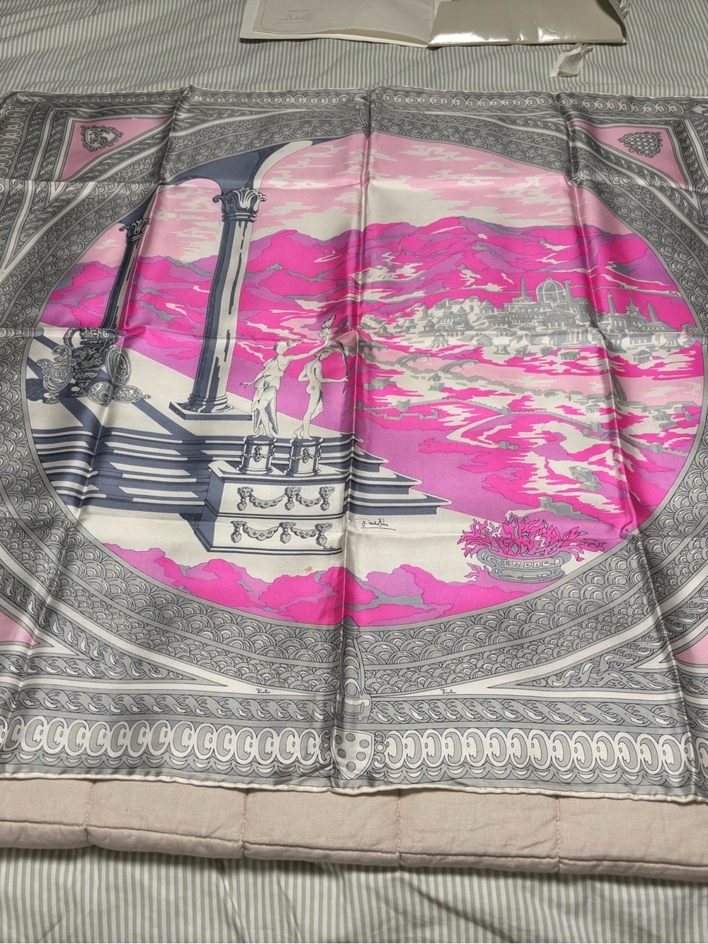 Emilio Pucci Foulards Large Vintage Rare Silk Scarf Rome Italy Pink Grey